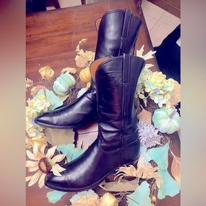 Lucchese blk leather boots